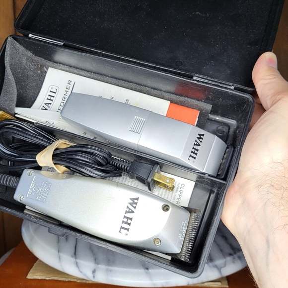 Wahl Silver and Black Clipper Kit - Picture 6 of 7